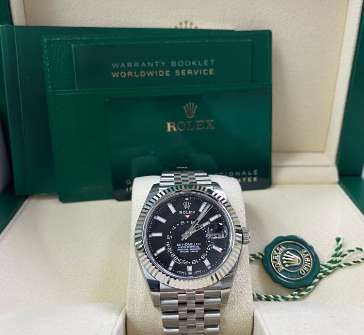 Rolex Sky-dweller White Rolesor Sky-dweller Black Index Dial Jubilee Bracelet 326934