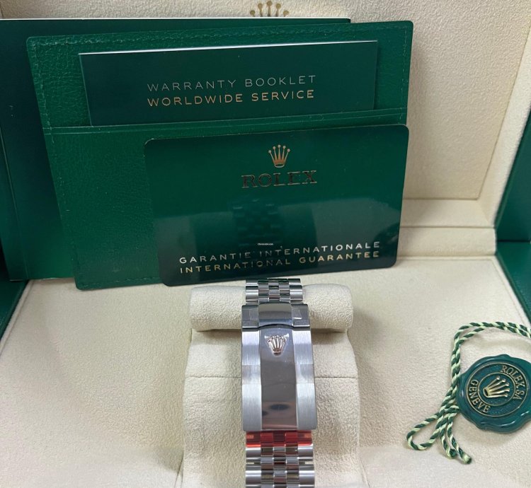 Rolex Sky-dweller White Rolesor Sky-dweller Black Index Dial Jubilee Bracelet 326934