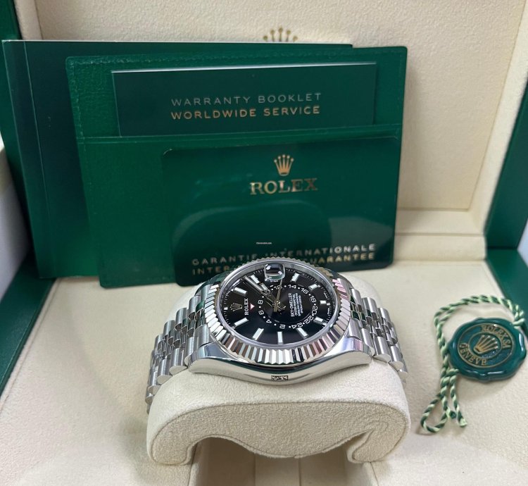Rolex Sky-dweller White Rolesor Sky-dweller Black Index Dial Jubilee Bracelet 326934