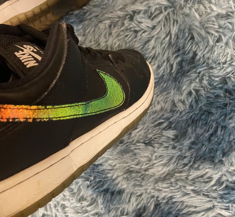 Rare Nike Sb Dunk Low Sparkle Oil Spill Sneaker Size 9 Us