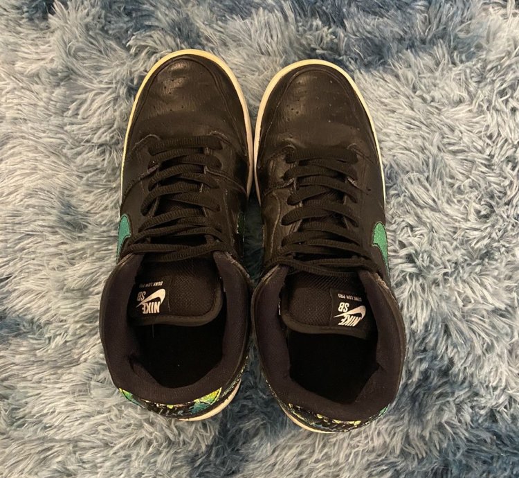 Rare Nike Sb Dunk Low Sparkle Oil Spill Sneaker Size 9 Us