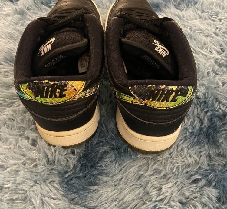 Rare Nike Sb Dunk Low Sparkle Oil Spill Sneaker Size 9 Us