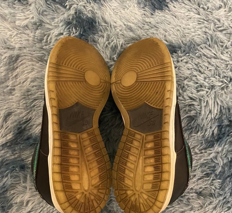 Rare Nike Sb Dunk Low Sparkle Oil Spill Sneaker Size 9 Us