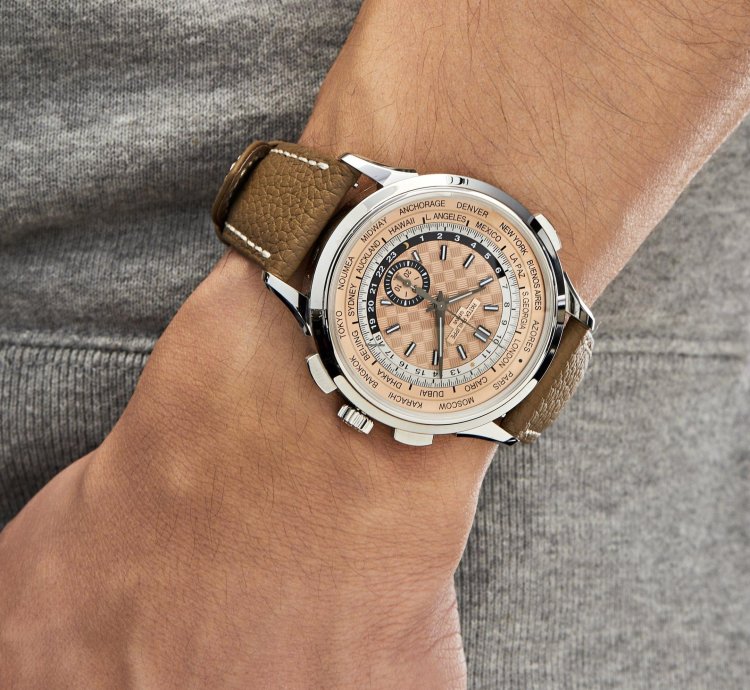 Patek Philippe World Time Chronograph Complications 5935a-001 World Time Chronograph Steel Opaline Carbon Motif Dial