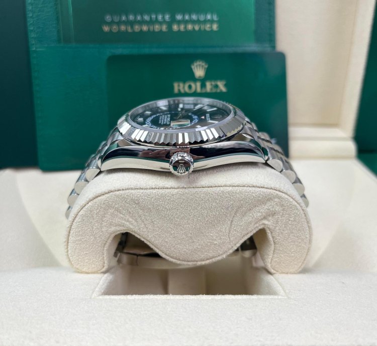 Rolex Sky-dweller White Rolesor Sky-dweller Watch - Blue Index Dial - Jubilee Fluted Bezel 326934