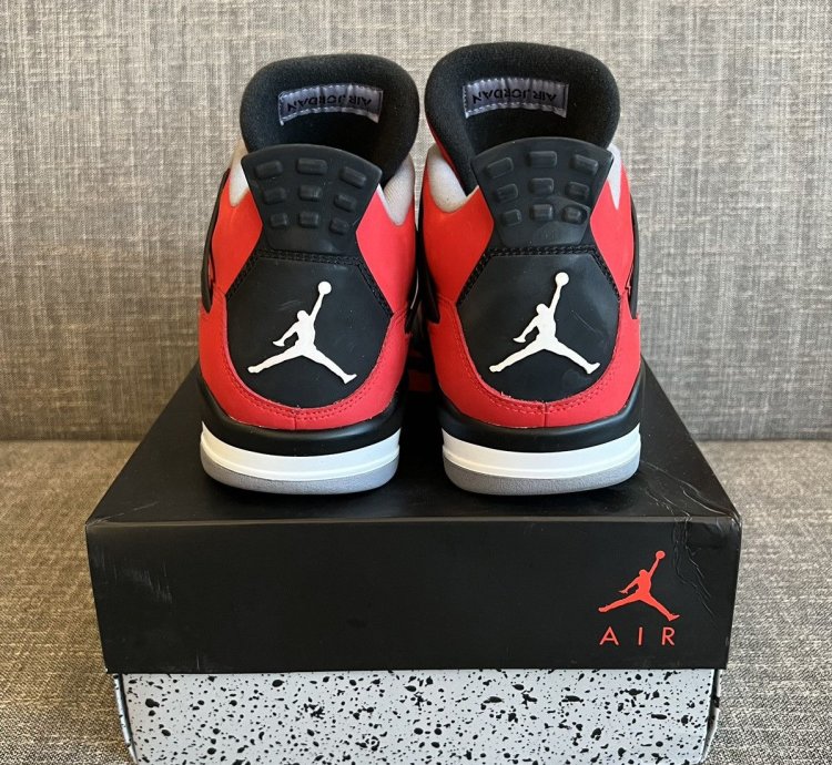 Nike Air Jordan 4 Retro Toro Bravo Sneakers Shoes Men 9 5