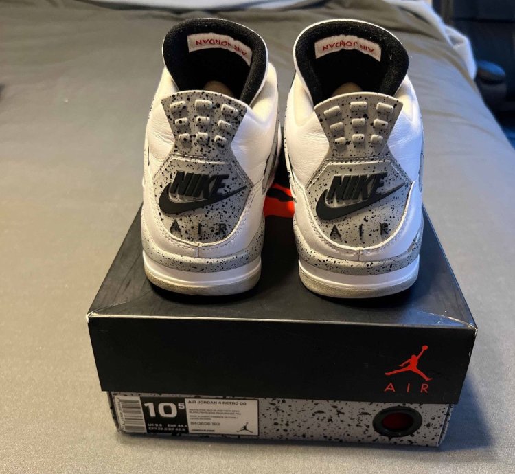 Nike Air Jordan 4 Retro White Cement Size 10 5 840606 192