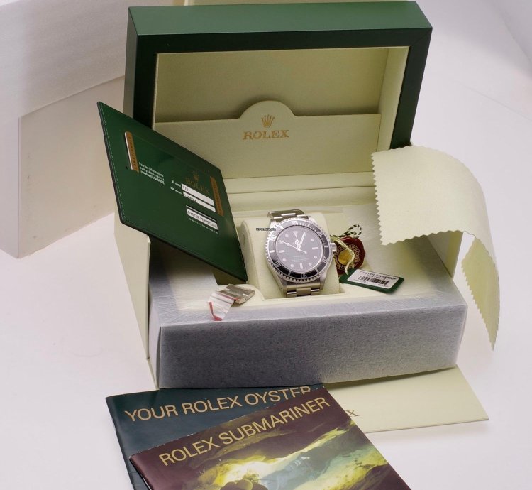 Rolex Submariner no Date 14060m No Date 2011