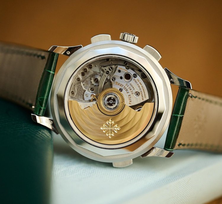 Patek Philippe World Time Chronograph Flyback Chronograph 5930p-001 Platinum