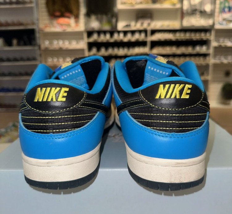 Size 11 - Nike Sb Dunk Low Pro Qs Instant Blue Hero