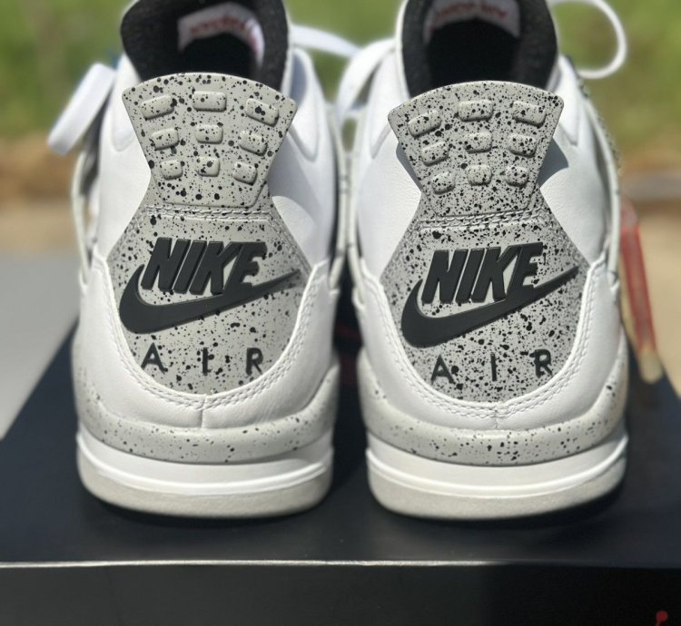 Nike Air Jordan 4 White Cement 2016 Deadstock Brand New
