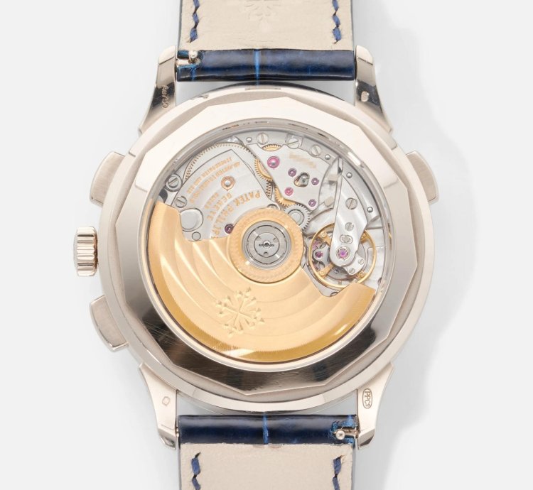 Patek Philippe World Time Chronograph Hong Kong 5930g-001 2019