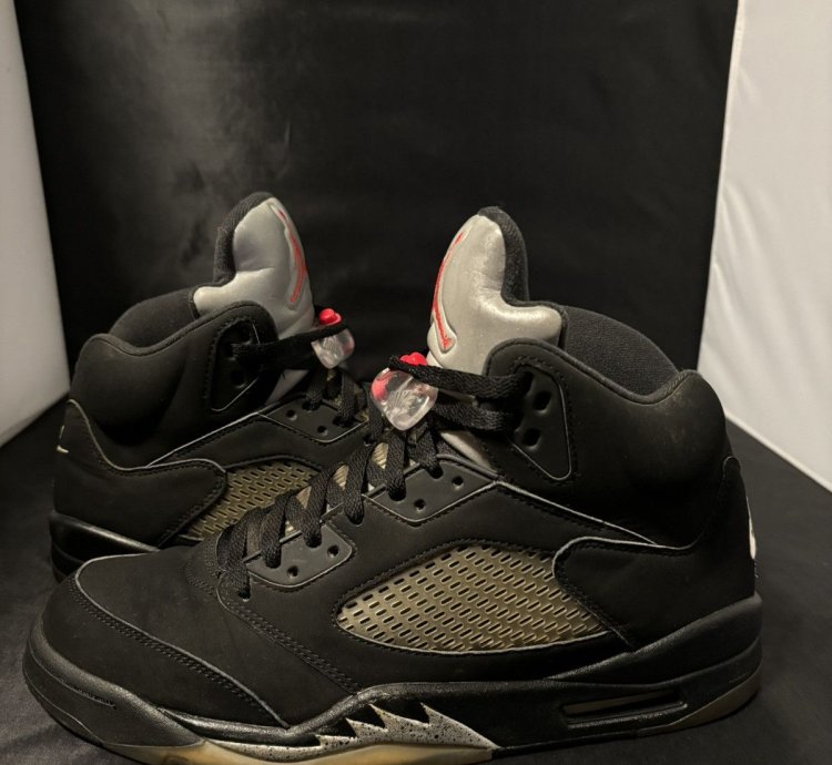 Nike Air Jordan 5 Black Metallic 2016