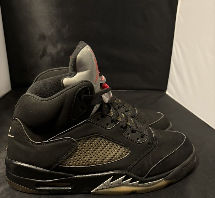 Nike Air Jordan 5 Black Metallic 2016