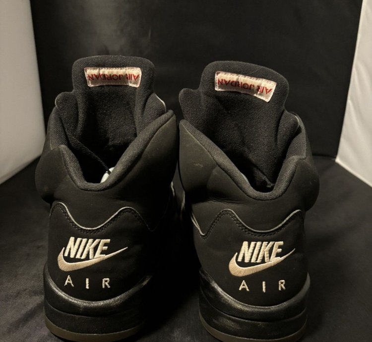 Nike Air Jordan 5 Black Metallic 2016