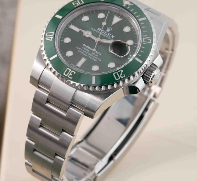 Rolex Submariner Date 116610lv - 2018