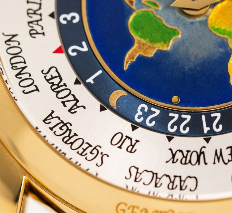 Patek Philippe World Time Cloisonn Ref 5131j-001 18k Yellow Gold Folding Clasp Box Papers Bj-2010 Excellent