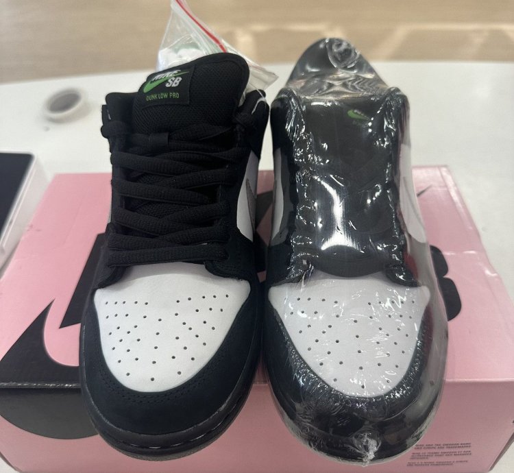 Size 8 5 - Nike Sb Dunk Low Pro Jeff Staple Panda Pigeon
