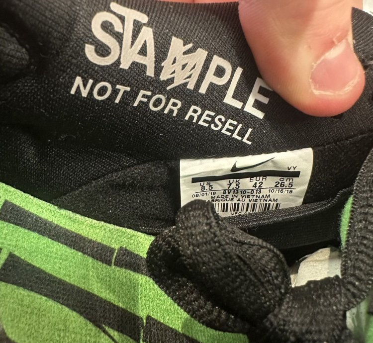 Size 8 5 - Nike Sb Dunk Low Pro Jeff Staple Panda Pigeon