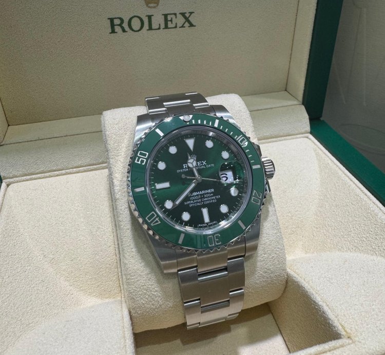 Rolex Submariner Date 116610lv 2019 Hulk 40mm Oyster Full Set Unworn