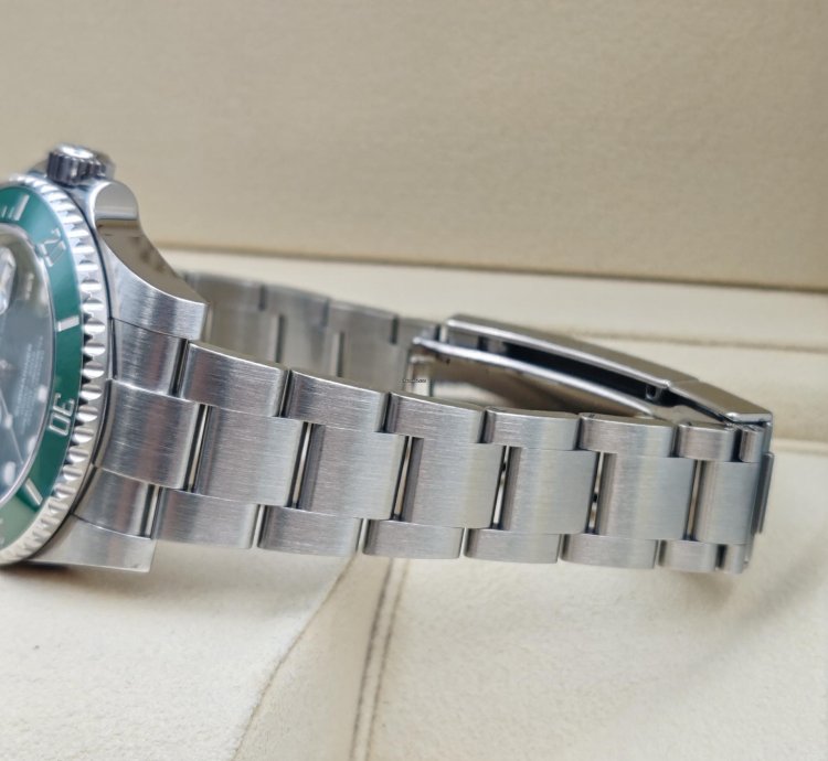 Rolex Submariner Date 116610lv Hulk New 2020 Full Set