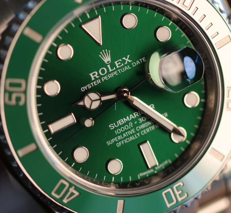Rolex Submariner Date 116610lv Hulk New Unworn 2019