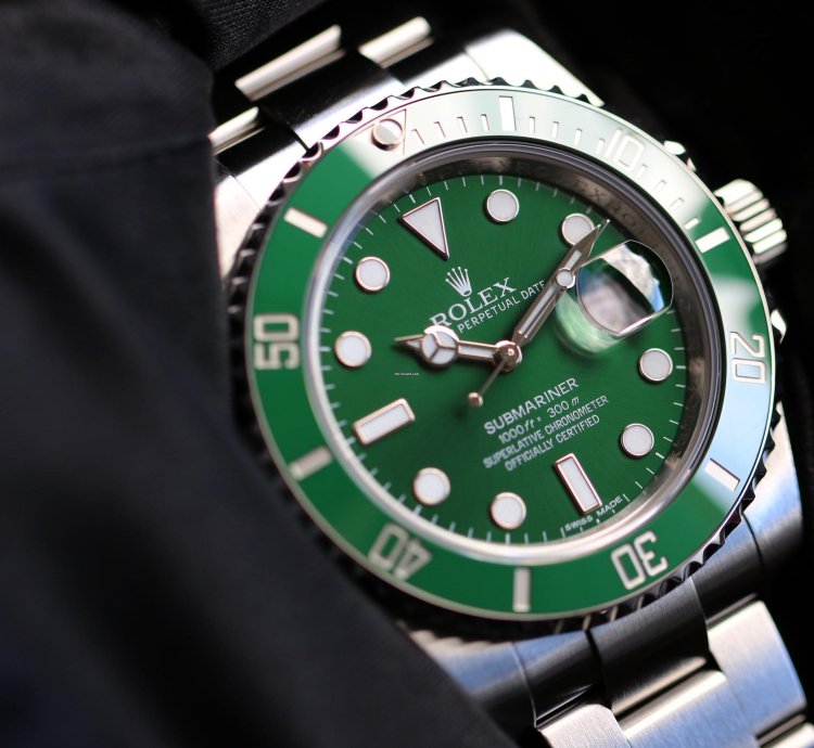 Rolex Submariner Date 116610lv Hulk New Unworn 2019
