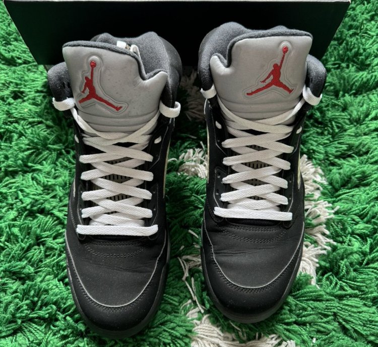 Nike Air Jordan 5 Retro Black Metallic 2016