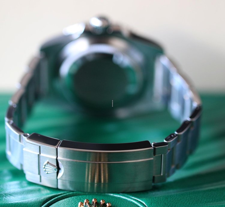 Rolex Submariner Date 116610lv Hulk New Unworn 2019