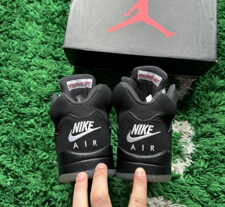 Nike Air Jordan 5 Retro Black Metallic 2016