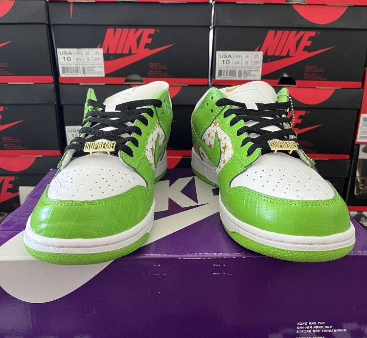 Ss21 Supreme Nike Sb Dunk Low Stars Mean Green Size 10 5