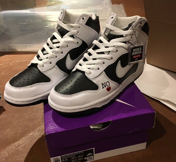 Supreme Nike Sb Dunk High By Any Means