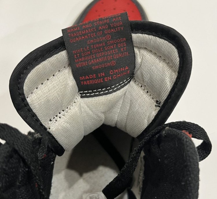 Jordan 1 Bred Banned 2016
