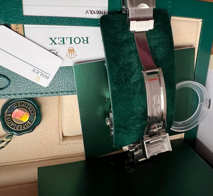 Rolex Submariner Date 116610lv Nos
