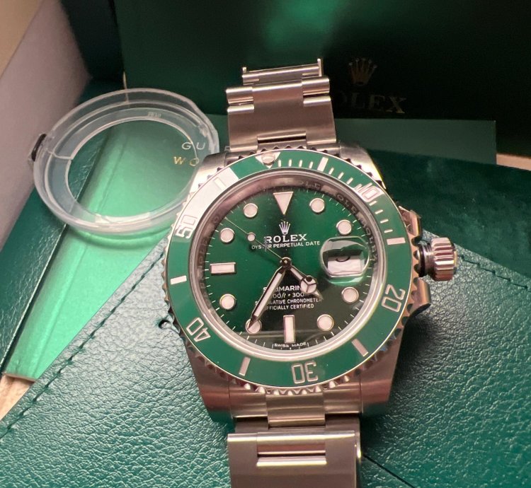 Rolex Submariner Date 116610lv Nos