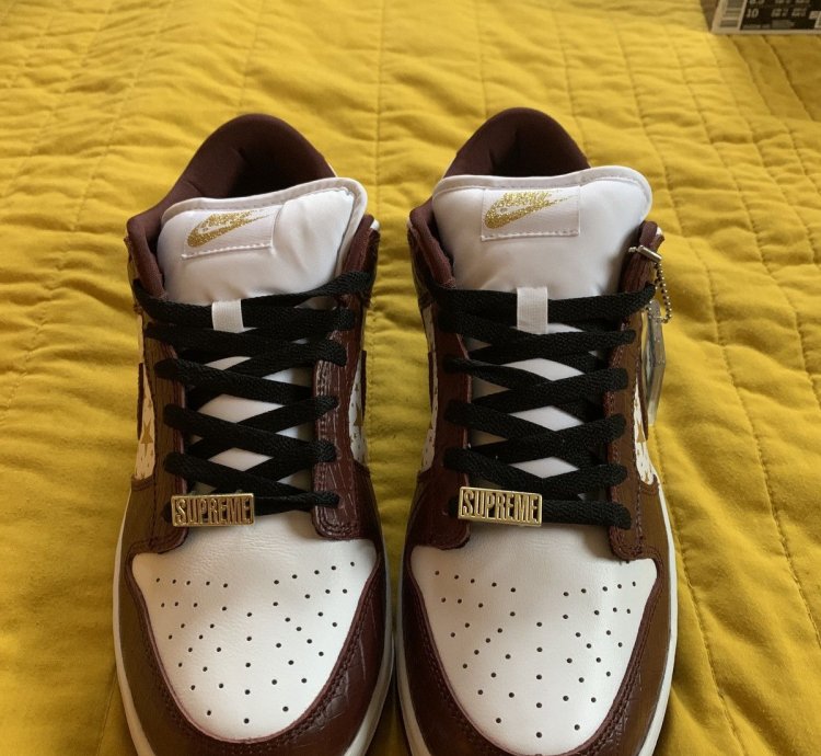 Supreme Nike Sb Dunk Low Og Qs