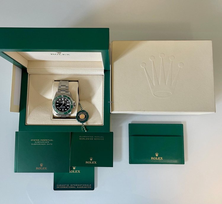 Rolex Submariner Date 126610lv