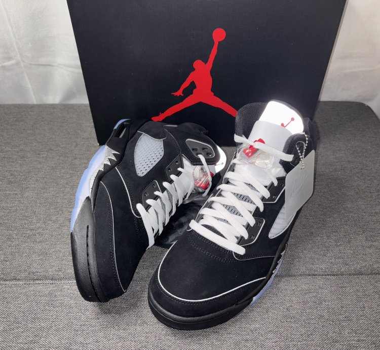 Nike Air Jordan 5 Retro Black Metallic Reimagined Hf3975-001
