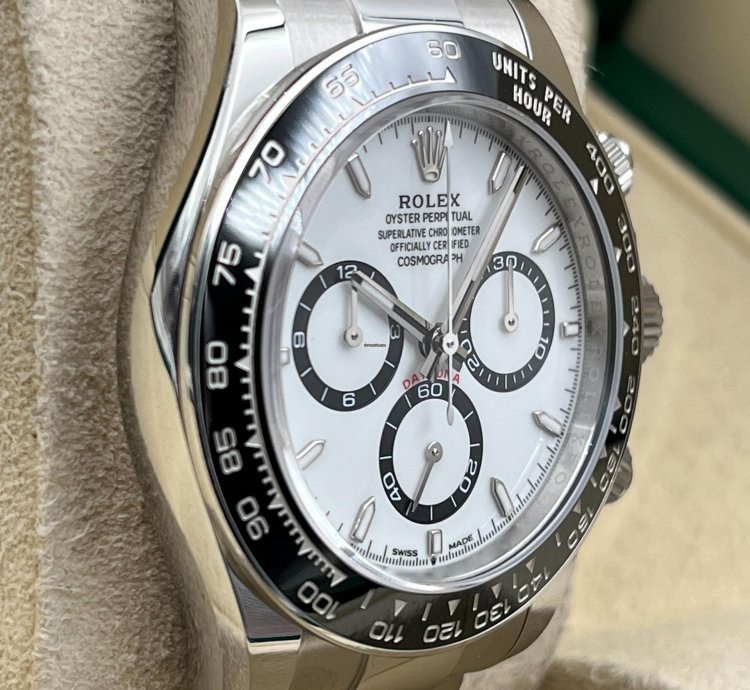 Rolex Daytona White Dial Stainless Steel Bracelet 126500ln Unworn 2025