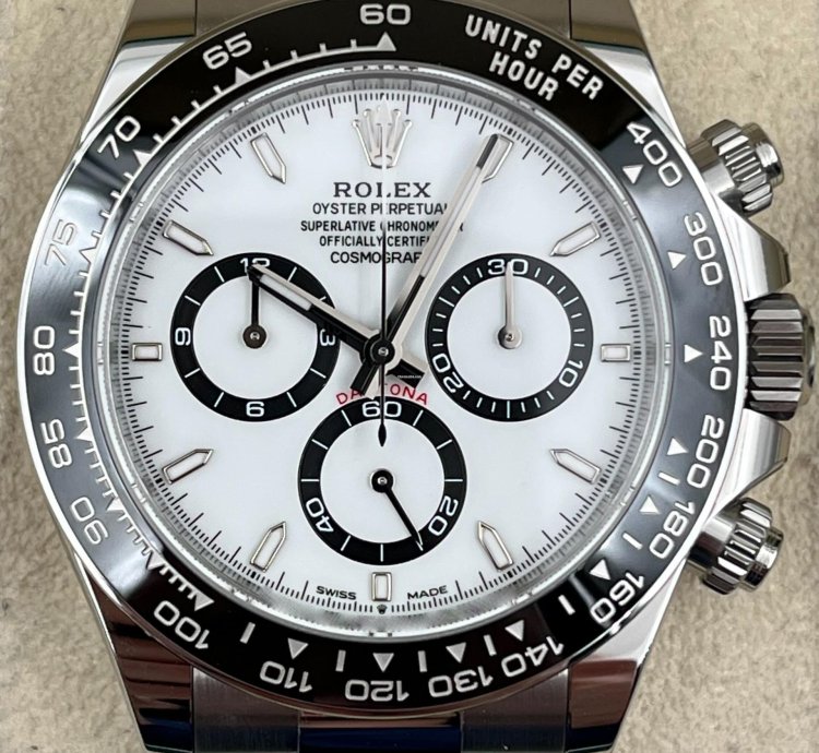 Rolex Daytona White Dial Stainless Steel Bracelet 126500ln Unworn 2025