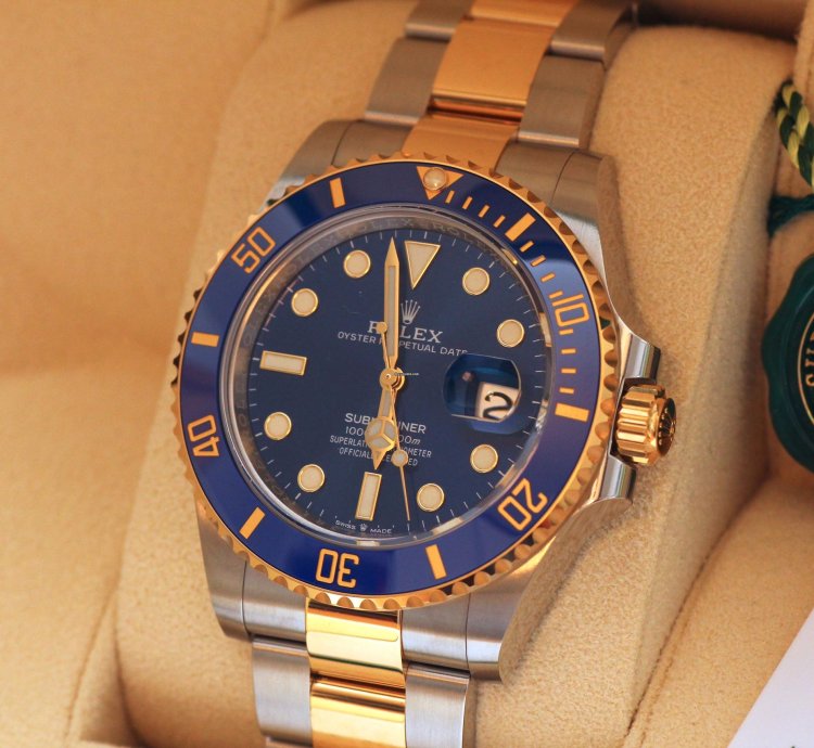 Rolex Submariner Date 126613lb 41mm Date Steel Yellow Gold Two Tone Blue Bezel
