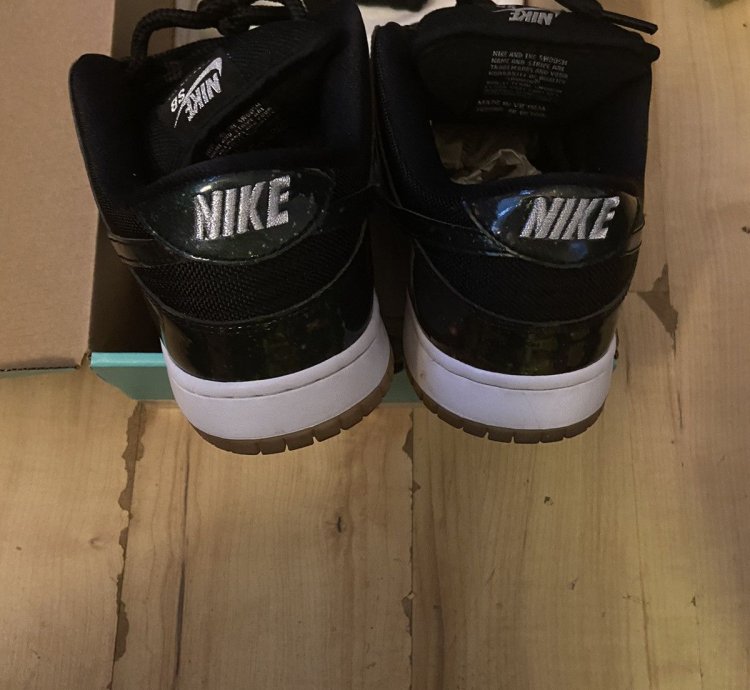 Used Nike Sb Dunk Low Trd Qs Galaxy 420 Intergalactic 2017