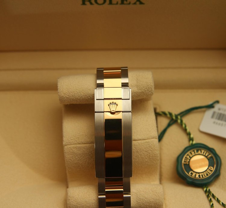 Rolex Submariner Date 126613lb 41mm Date Steel Yellow Gold Two Tone Blue Bezel