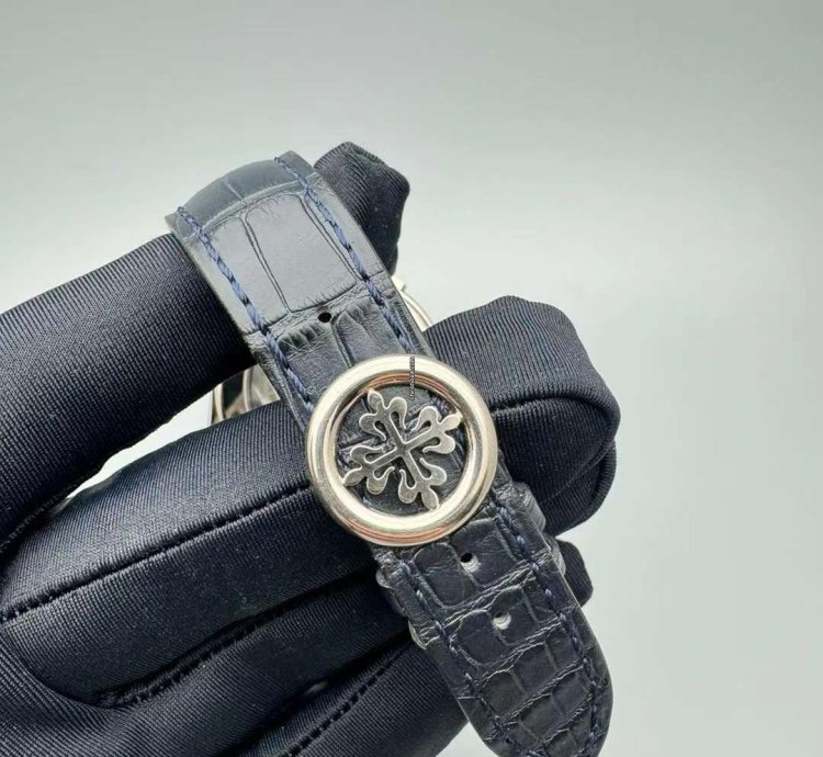 Patek Philippe World Time Enamel Dial White Gold Automatic Watch 39 5mm World Time