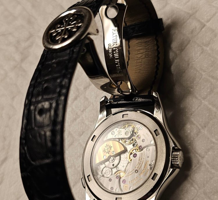 Patek Philippe World Time Excellent Conditions Used