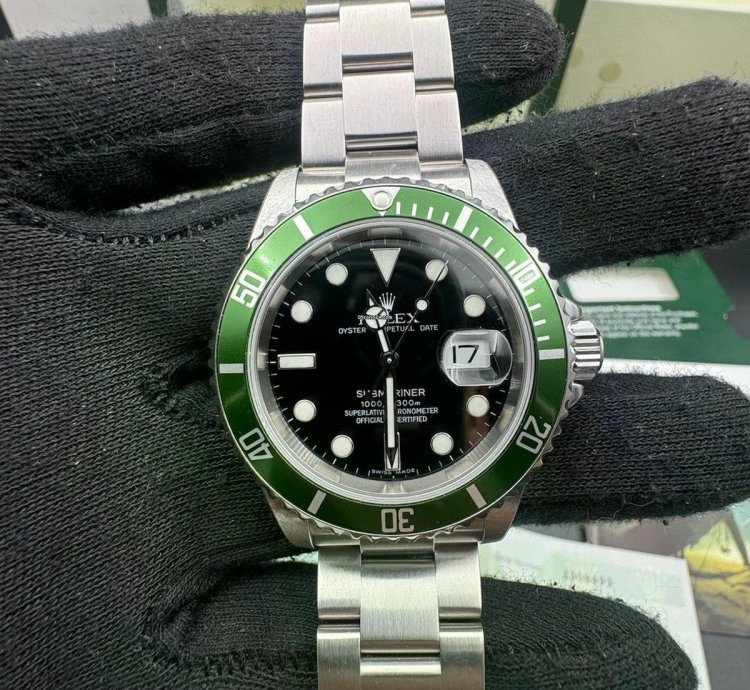 Rolex Submariner Date 16610lv