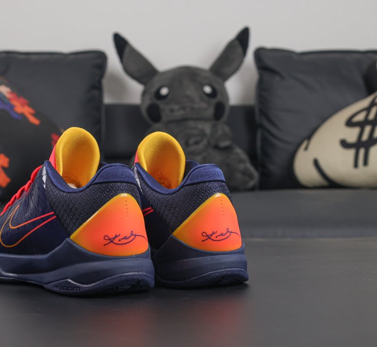 Caitlin Clark X Nike Kobe 5 Protro Indiana Fever Im3207-400
