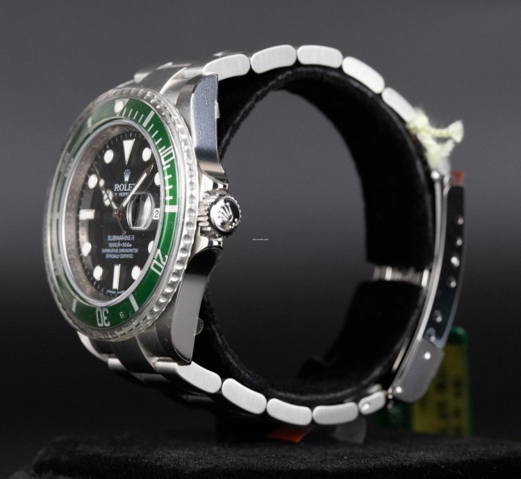 Rolex Submariner Date 16610lv Submariner Kermit New Old Stock