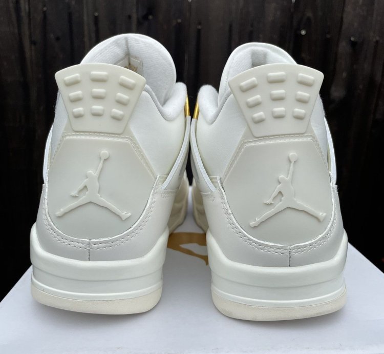 Nike Air Kordan 4 Metallic Gold Size 9 Men 10 5 Women