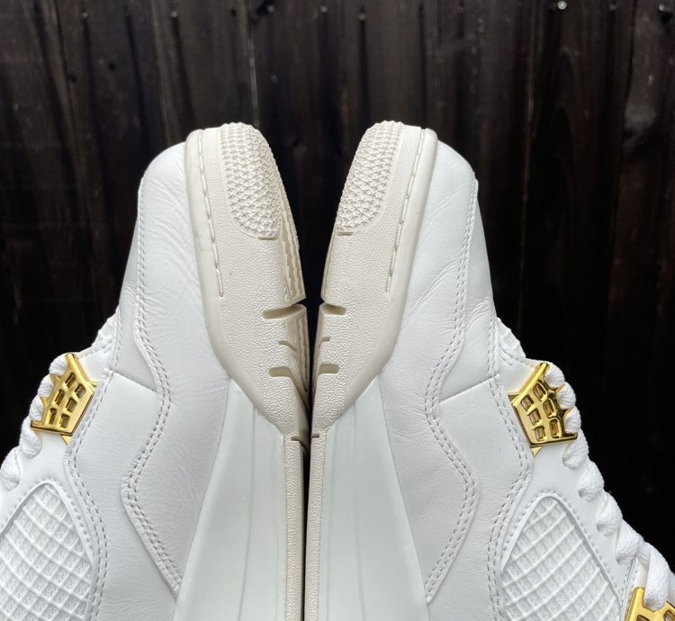 Nike Air Kordan 4 Metallic Gold Size 9 Men 10 5 Women